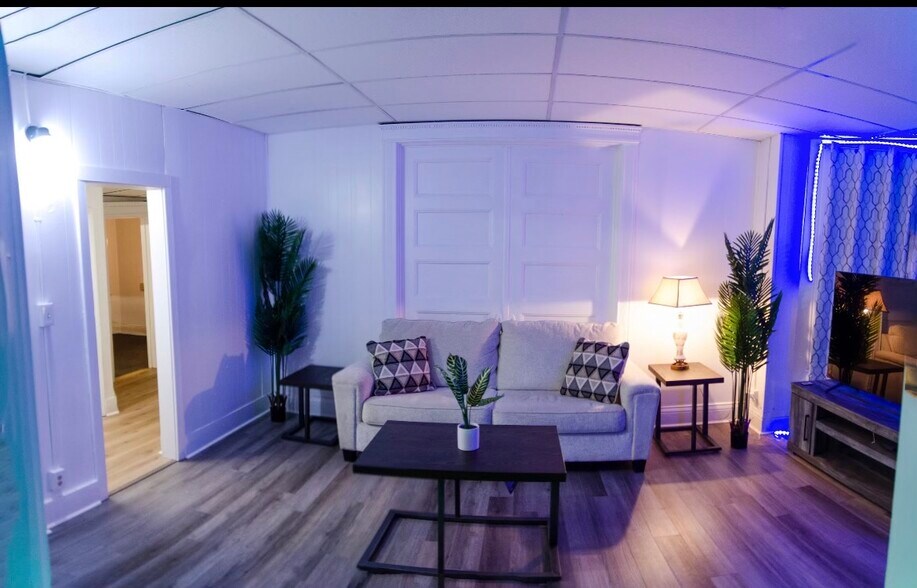 More Photos Of 408 James St, Syracuse Apartments For Sale