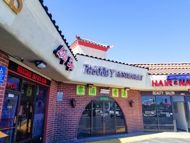 More Photos Of 2147-2159 N Texas St, Fairfield Restaurant For Lease