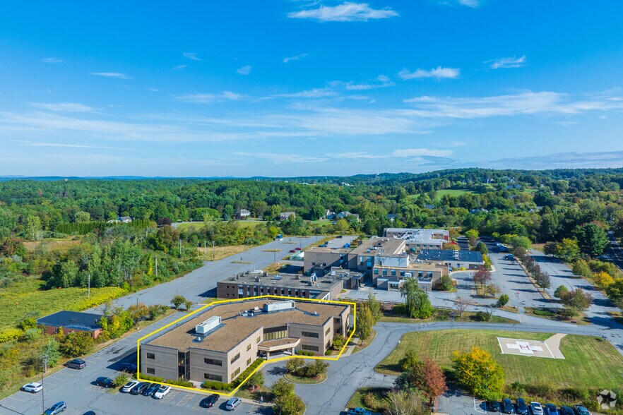 More Photos Of 190 Groton Rd, Ayer Medical For Lease