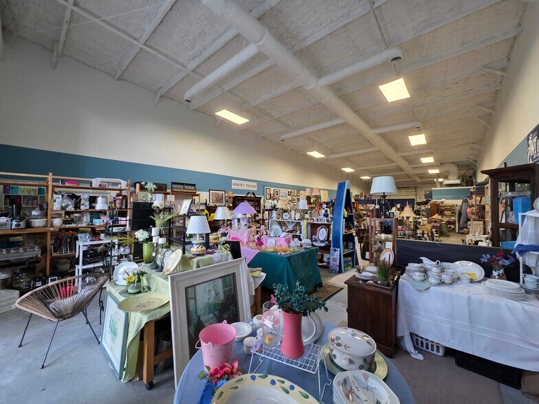 More Photos Of 4371 Bluffton Parkway, Bluffton Storefront Retail Office For Lease