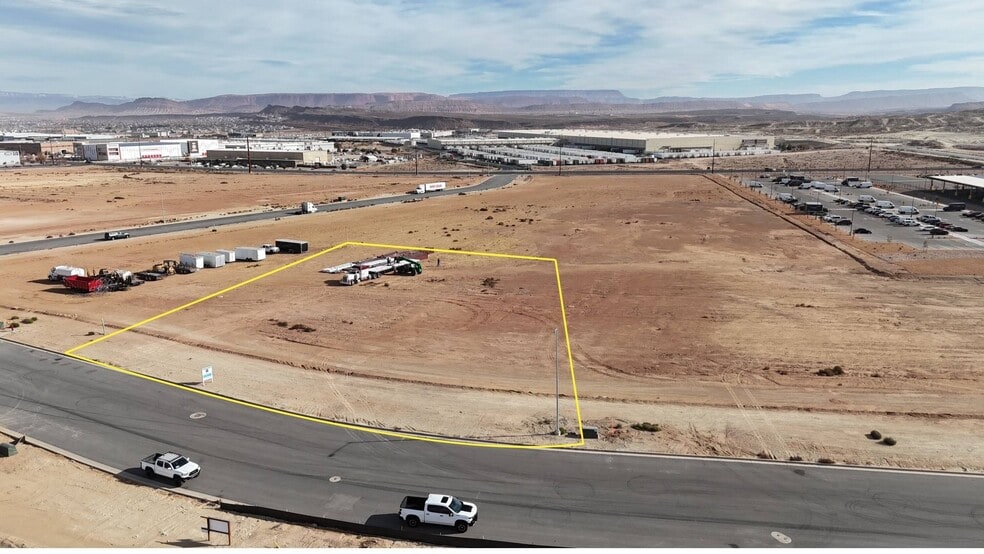 Primary Photo Of 4808 Trademark Drive, St George Land For Sale