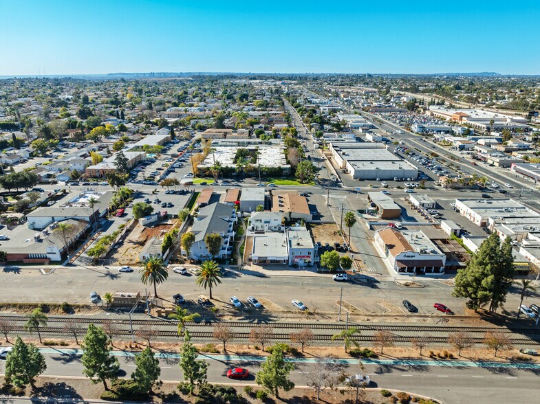 More Photos Of 3276-3282 Main St, Lemon Grove Storefront Retail Residential For Sale