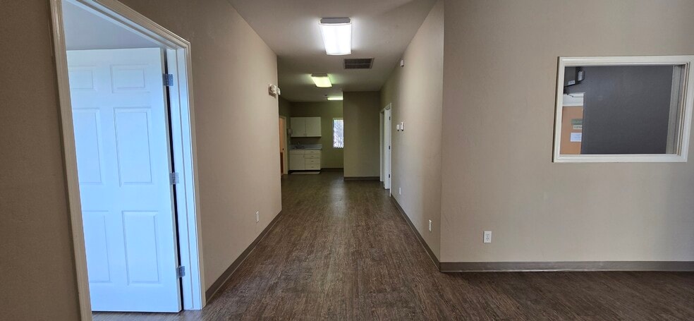 More Photos Of 172 Merritt St, Prescott Medical For Lease