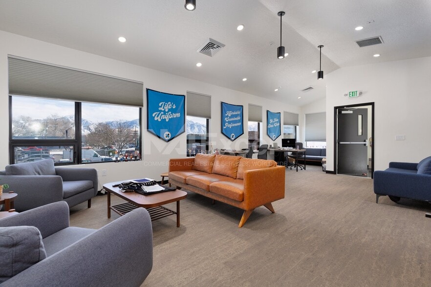 More Photos Of 158 W Oakland Ave, South Salt Lake Loft Creative Space For Sale