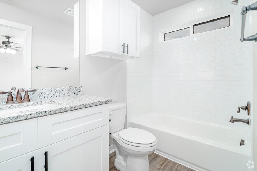 More Photos Of 11327 Clearmine St, San Antonio Apartments For Sale