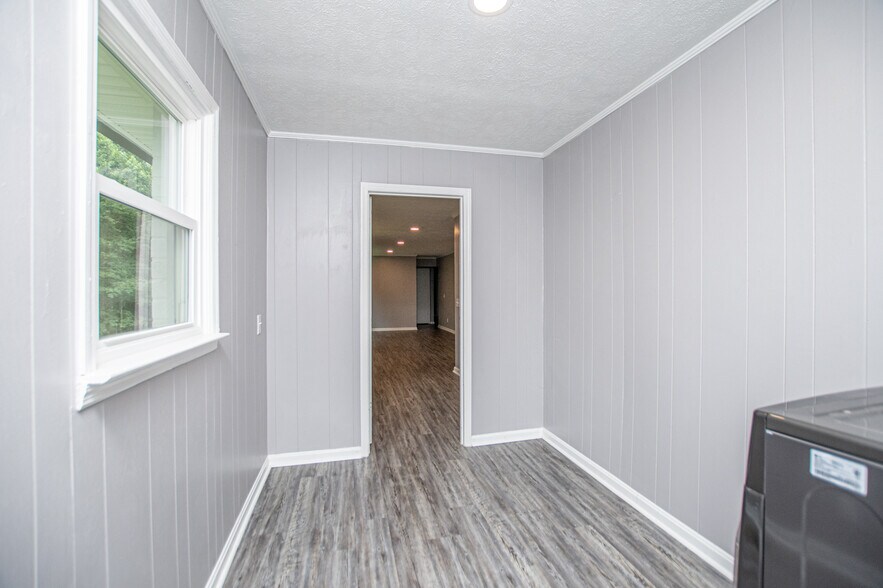More Photos Of 2932 US-27, Buchanan Office For Sale