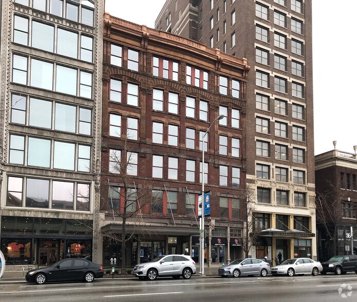 Primary Photo Of 22 E Washington St, Indianapolis Coworking Space