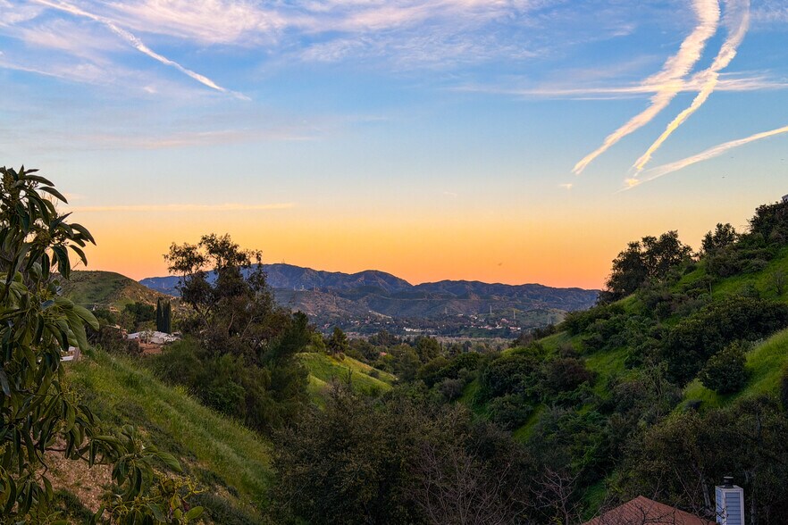 More Photos Of 12141 Wildwood Trl, Kagel Canyon Specialty For Sale