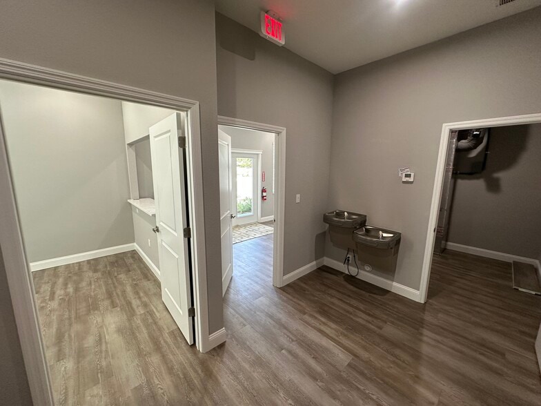 More Photos Of 708 Cactus Ridge Cir, Seffner Medical For Lease