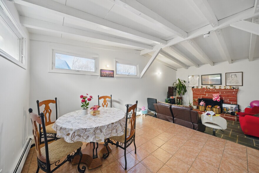 More Photos Of 203 E Blackwell St, Dover Multifamily For Sale