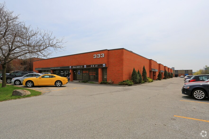 More Photos Of 333 Denison St, Markham Service For Lease