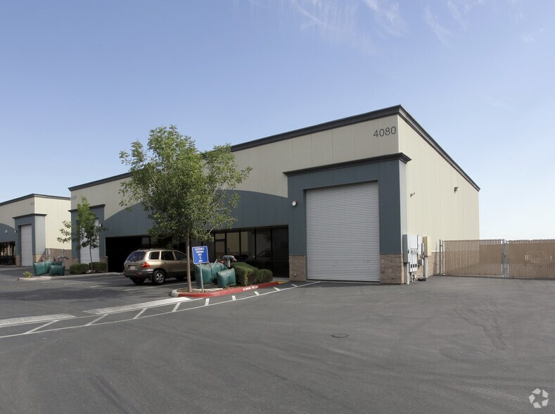 More Photos Of 4086 Cincinnati Ave, Rocklin Warehouse For Lease