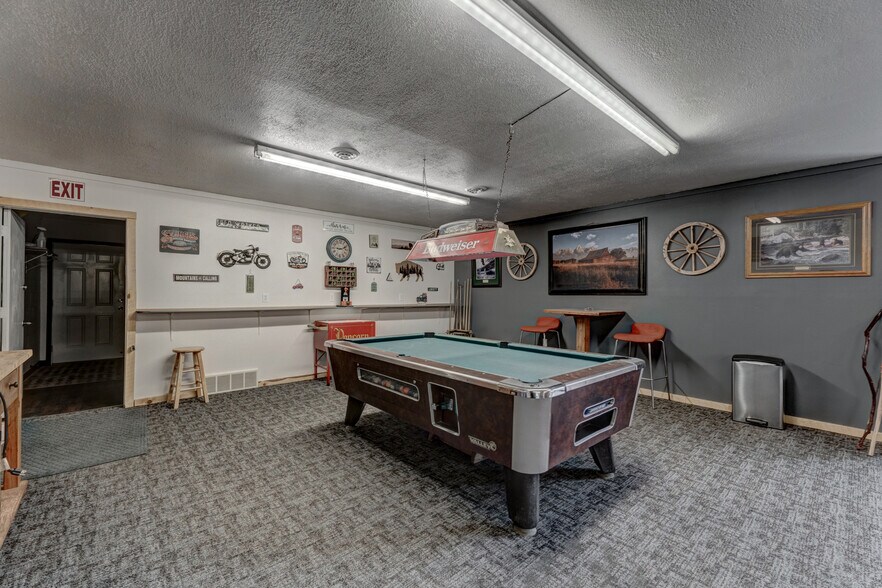 More Photos Of 1116 N 5th St, Custer Trailer Camper Park For Sale