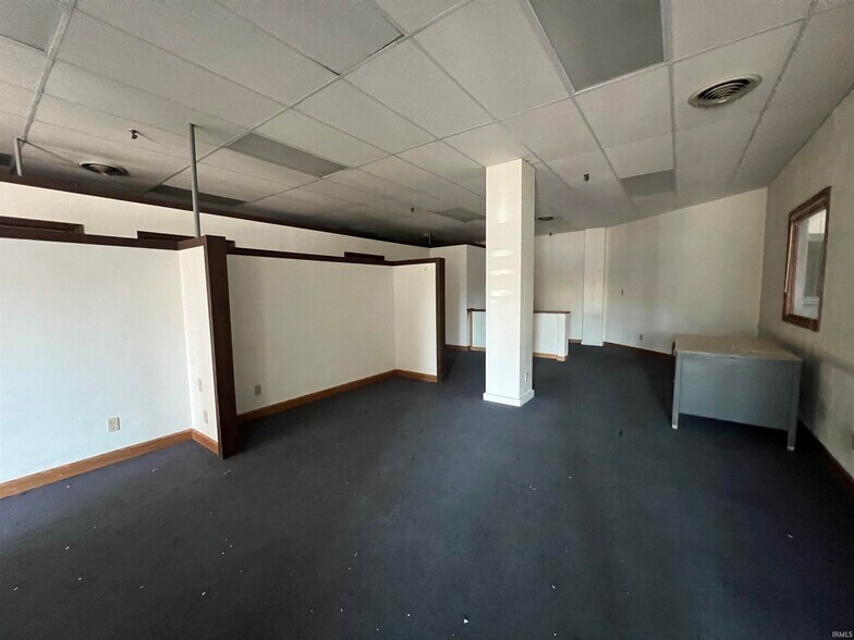 More Photos Of 1416 Broad St, New Castle Loft Creative Space For Sale