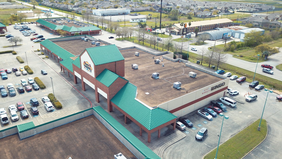 More Photos Of 14001-14065 Delany Rd, La Marque Unknown For Lease