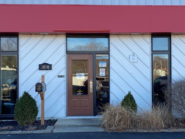 More Photos Of 3050 Plainfield Rd, Dayton Warehouse For Sale