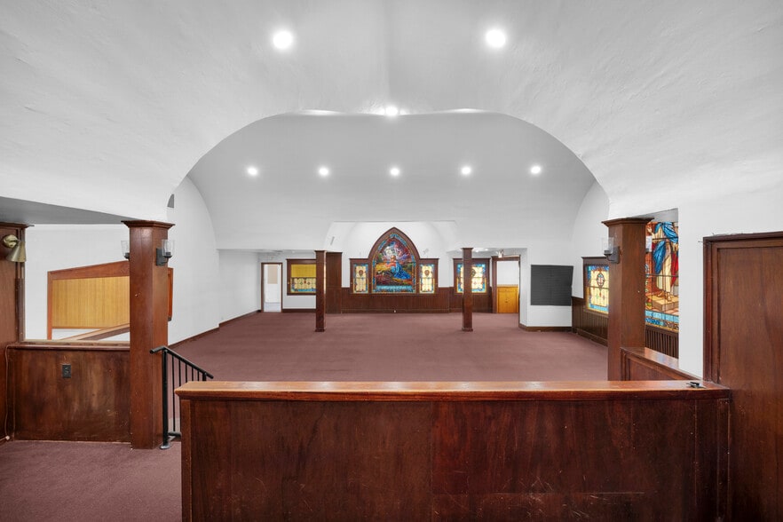 More Photos Of 1101 W Florence Ave, Los Angeles Religious Facility For Sale