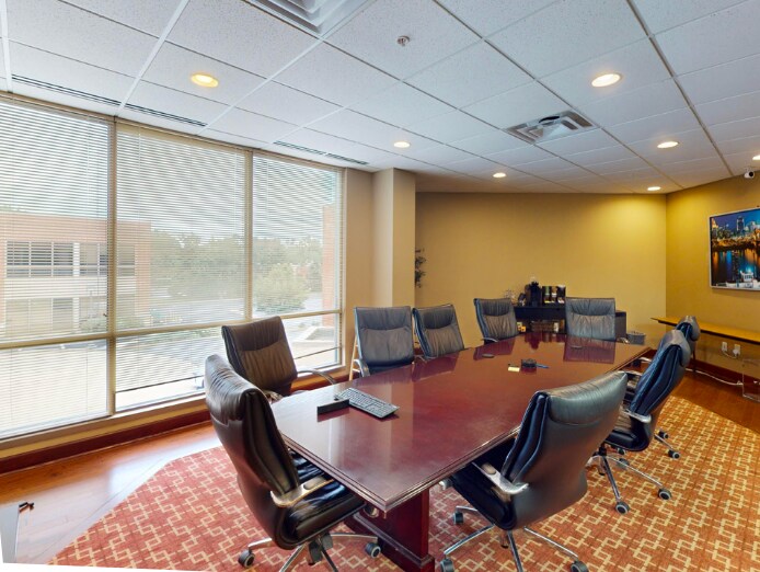 More Photos Of 4755 Lake Forest Dr, Blue Ash Office For Lease