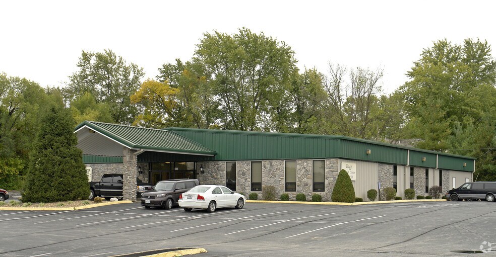 More Photos Of 219 O Fallon Plz, O'Fallon Unknown For Lease