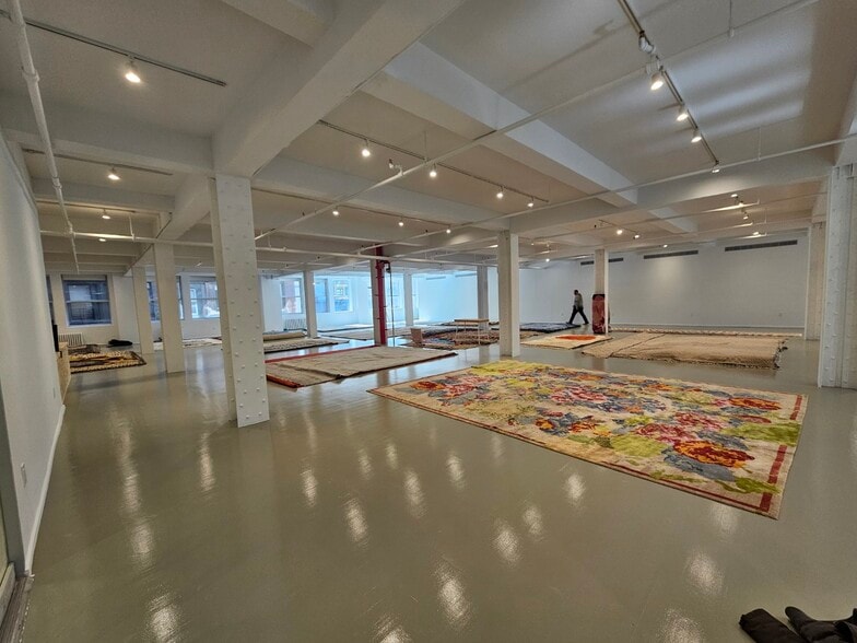 More Photos Of 134 W 29th St, New York Office For Sale