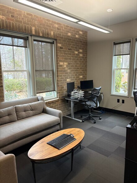 More Photos Of 12220 Birmingham Hwy, Alpharetta Office For Sale