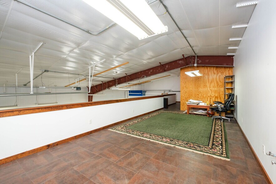 More Photos Of 3315 Harpine Highway, Rockingham Industrial For Sale