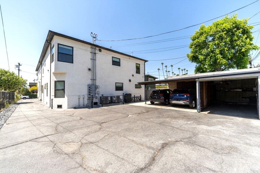 More Photos Of 4447 Finley Ave, Los Angeles Apartments For Sale