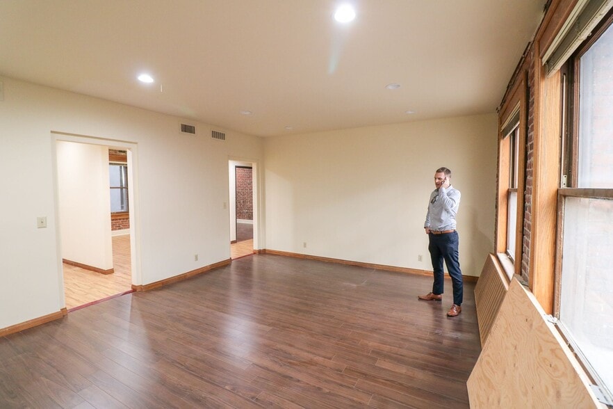 More Photos Of 619-623 S Olive St, Los Angeles Loft Creative Space For Lease