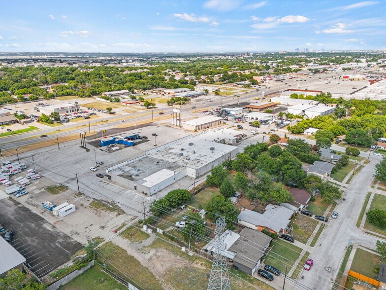 More Photos Of 8309-8325 Camp Bowie W Blvd, Fort Worth Unknown For Lease