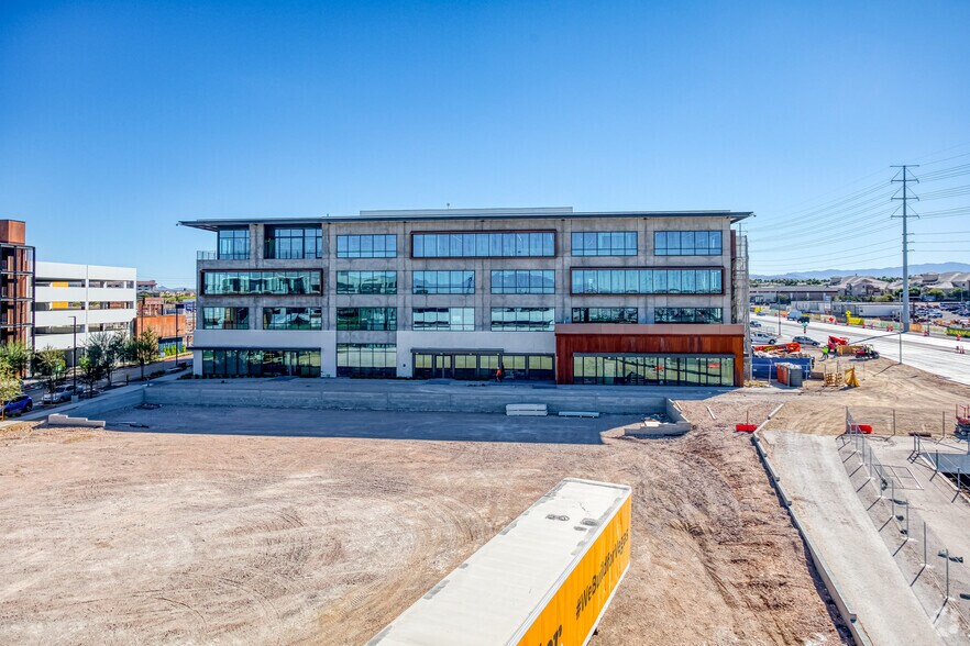More Photos Of 6887 Helen Toland St, Las Vegas Office For Lease