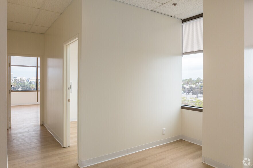 More Photos Of 3812 Sepulveda Blvd, Torrance Office For Lease