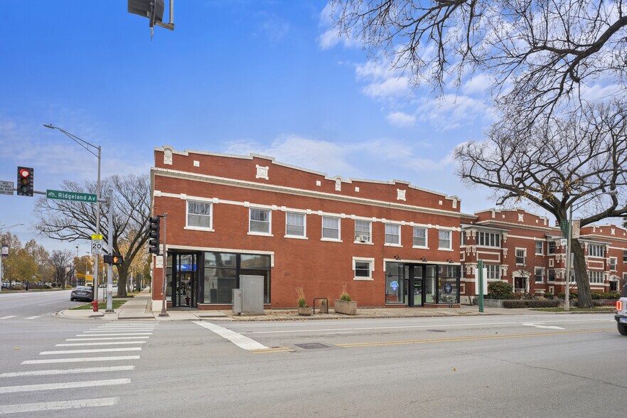 More Photos Of 400-402 Lake St, Oak Park Storefront Retail Office For Sale
