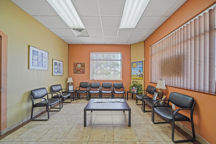 More Photos Of 6615 FM 1464 Rd, Richmond Auto Repair For Sale