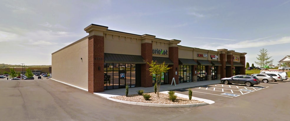 Primary Photo Of 4327-4329 W Andrew Johnson Hwy, Morristown General Retail For Lease