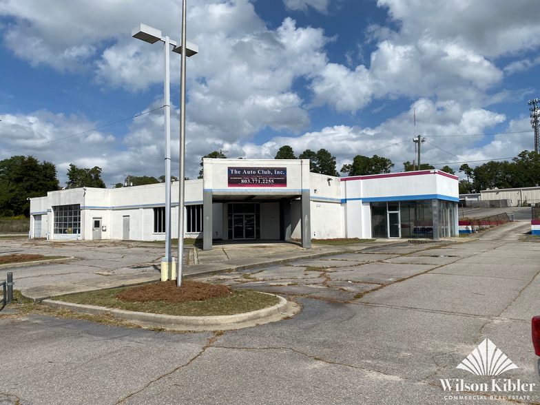 Primary Photo Of 3201 Two Notch Rd, Columbia Auto Dealership For Lease