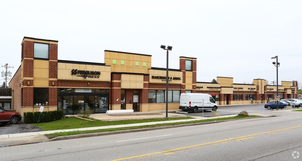 More Photos Of 7313-7337 N Harlem Ave, Niles Storefront For Lease
