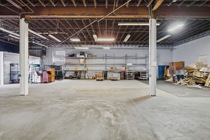 More Photos Of 101 S Main St, Sharpsburg Storefront Retail Office For Sale