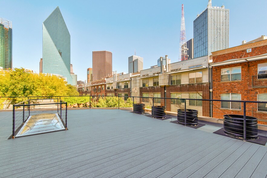 More Photos Of 1801 Laws St, Dallas Office Residential For Lease