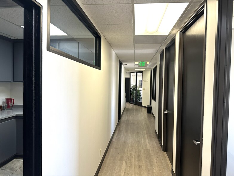 More Photos Of 333 W Broadway, Long Beach Medical For Sale