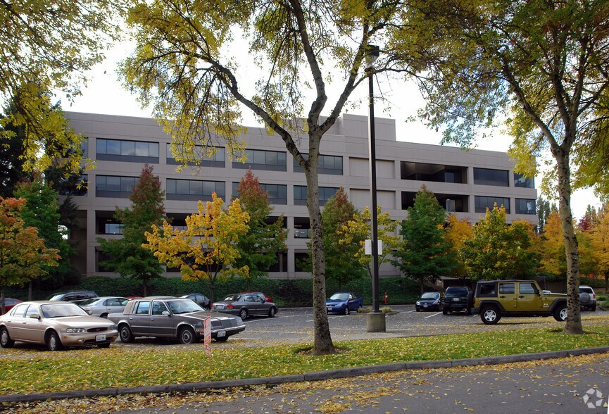 More Photos Of 8383 158th Ave NE, Redmond Office For Lease