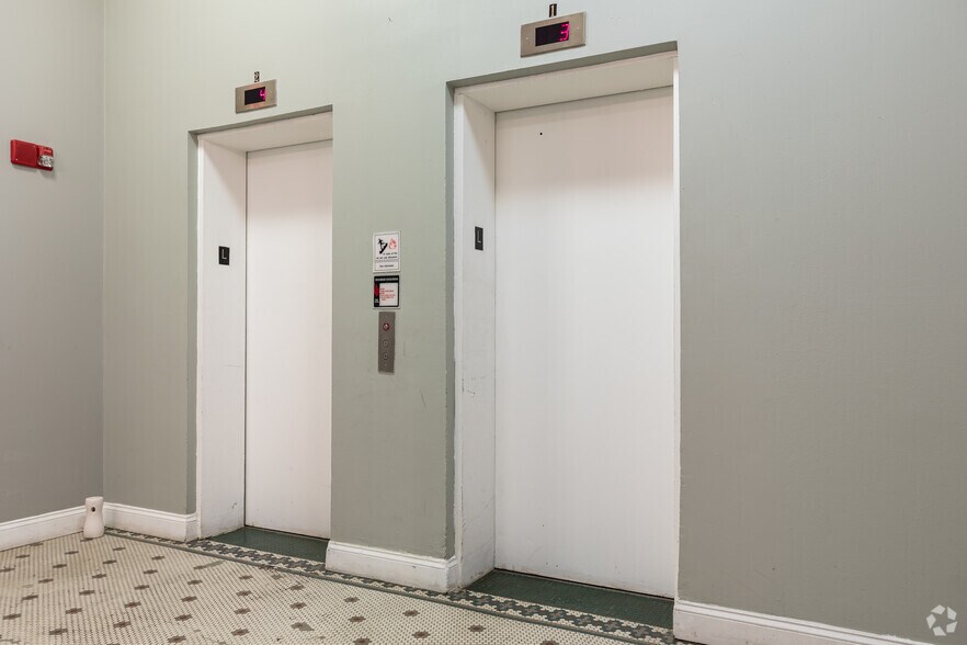 More Photos Of 11-15 Clinton St, Newark Apartments For Lease