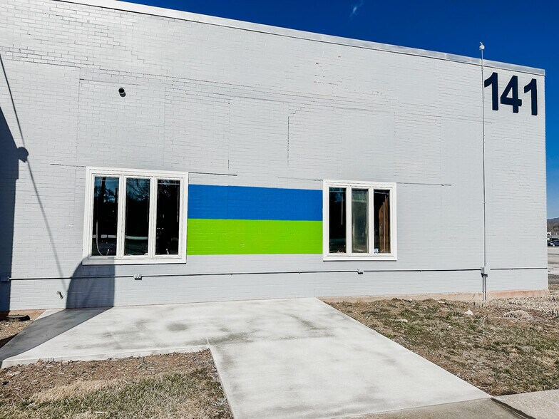 More Photos Of 141 Innovation Dr, Duncansville Warehouse For Lease