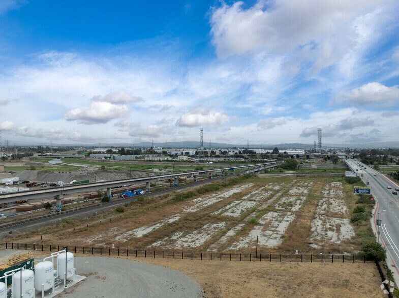 More Photos Of , El Monte Industrial For Lease