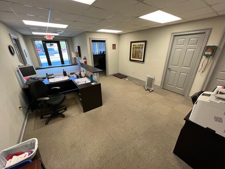 Primary Photo Of 321 Marble Mill Rd NW, Marietta Coworking Space