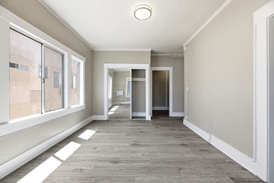 More Photos Of , Los Angeles Multifamily For Sale