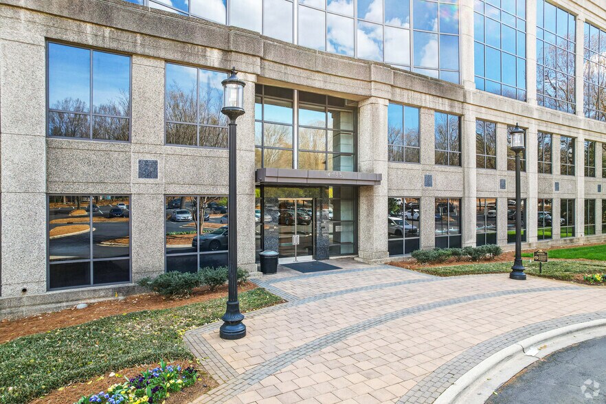 More Photos Of 4135 S Stream Blvd, Charlotte Office For Lease
