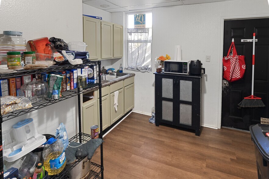 More Photos Of , Toledo Multifamily For Sale