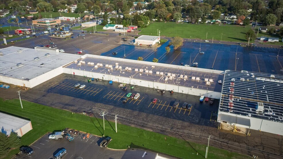 More Photos Of 238-244 Deo Dr, Newark Supermarket For Sale