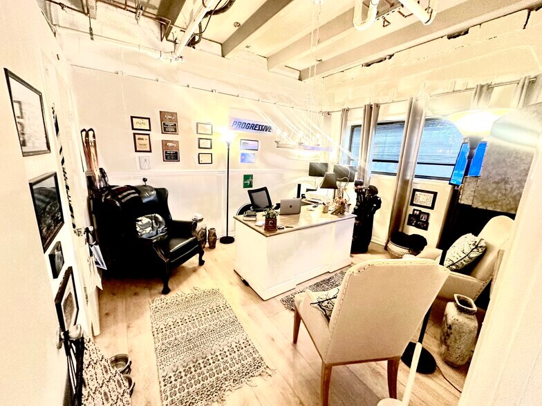 More Photos Of 296 White Bridge Pike, Nashville Loft Creative Space For Lease