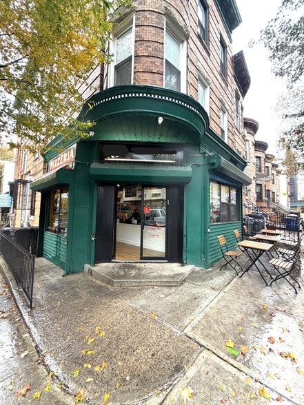 Primary Photo Of 4201 7th Ave, Brooklyn General Retail For Lease